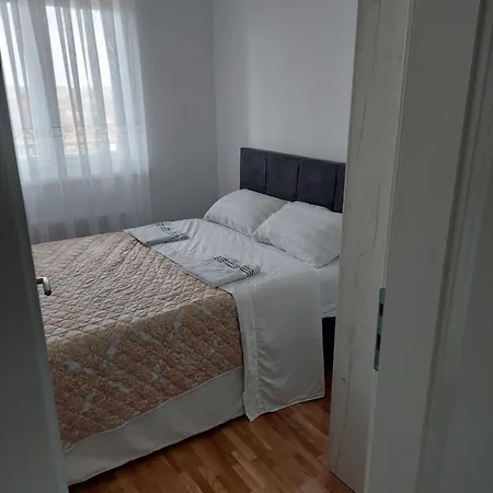 Lägenhet Apartman Neven